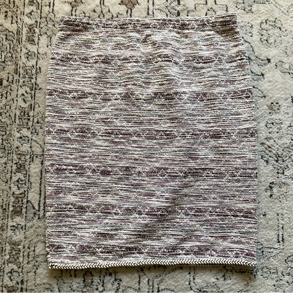 Max Studio Burgundy Tweed Embroidered Trim Pencil Skirt Size XL - Picture 8 of 9